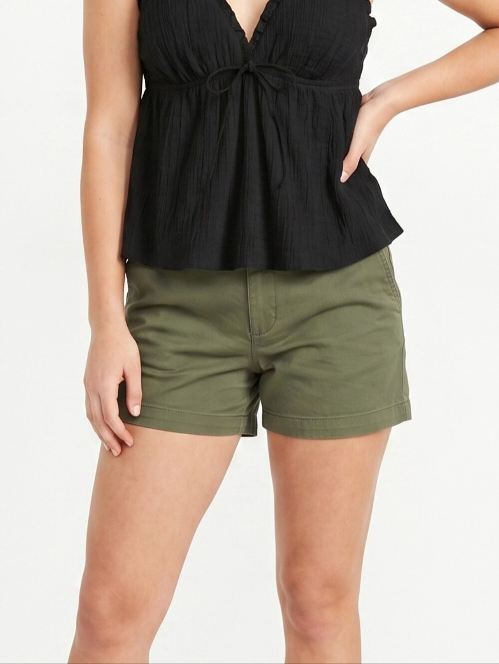 Jones & Co Women’s Olive Green Chino Shorts Size 8